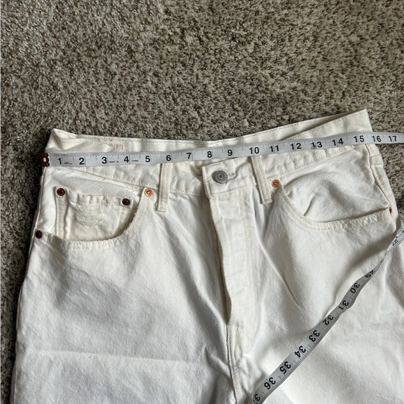 Levi’s Premium White High Rise Distressed Denim Jeans Casual Neutral 32 - Picture 7 of 9